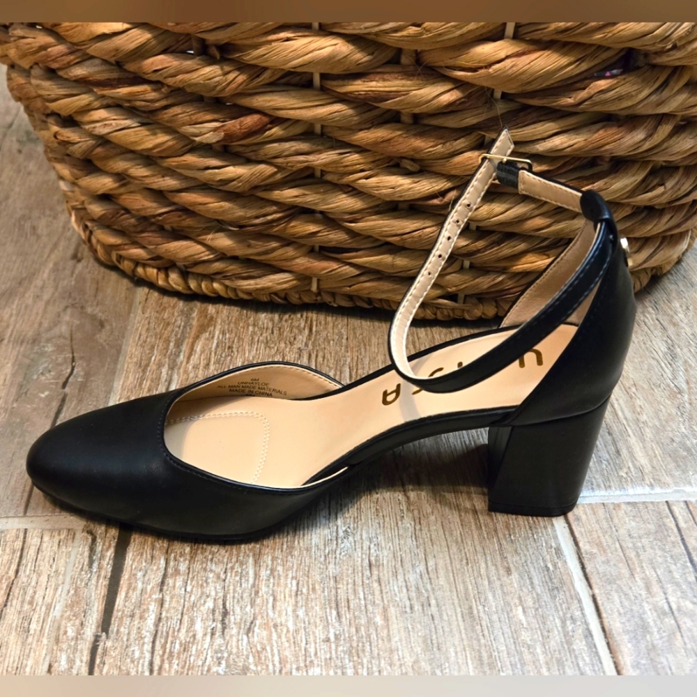 NEW Unisa Ankle Strap Block Heel, 6, black